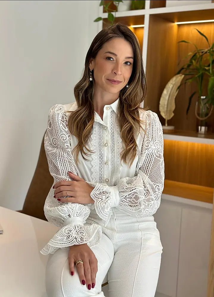 Dra. Marina Ribeiro